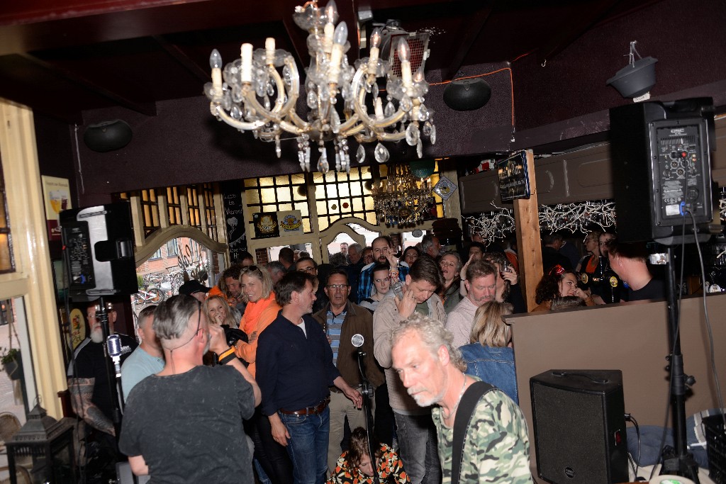 ../Images/Roved in de Punt op koningsdag 2019 061.jpg